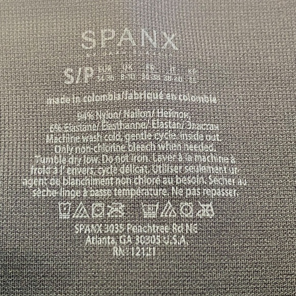 Spanx Black Camo Leggings NWT Size Small - Picture 8 of 13